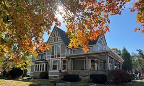Exterior - Astor House (Green Bay)
