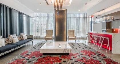 Beautiful Condos In the Heart of Downtown