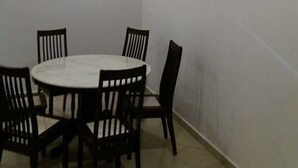 Imagen sin descripción, 5 de 13, botón