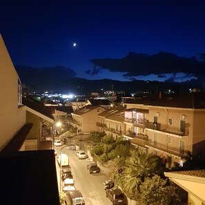 Pemandangan dari hartanah