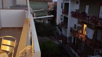 Standard-Doppel- oder -Zweibettzimmer (Room 3) | Balkon