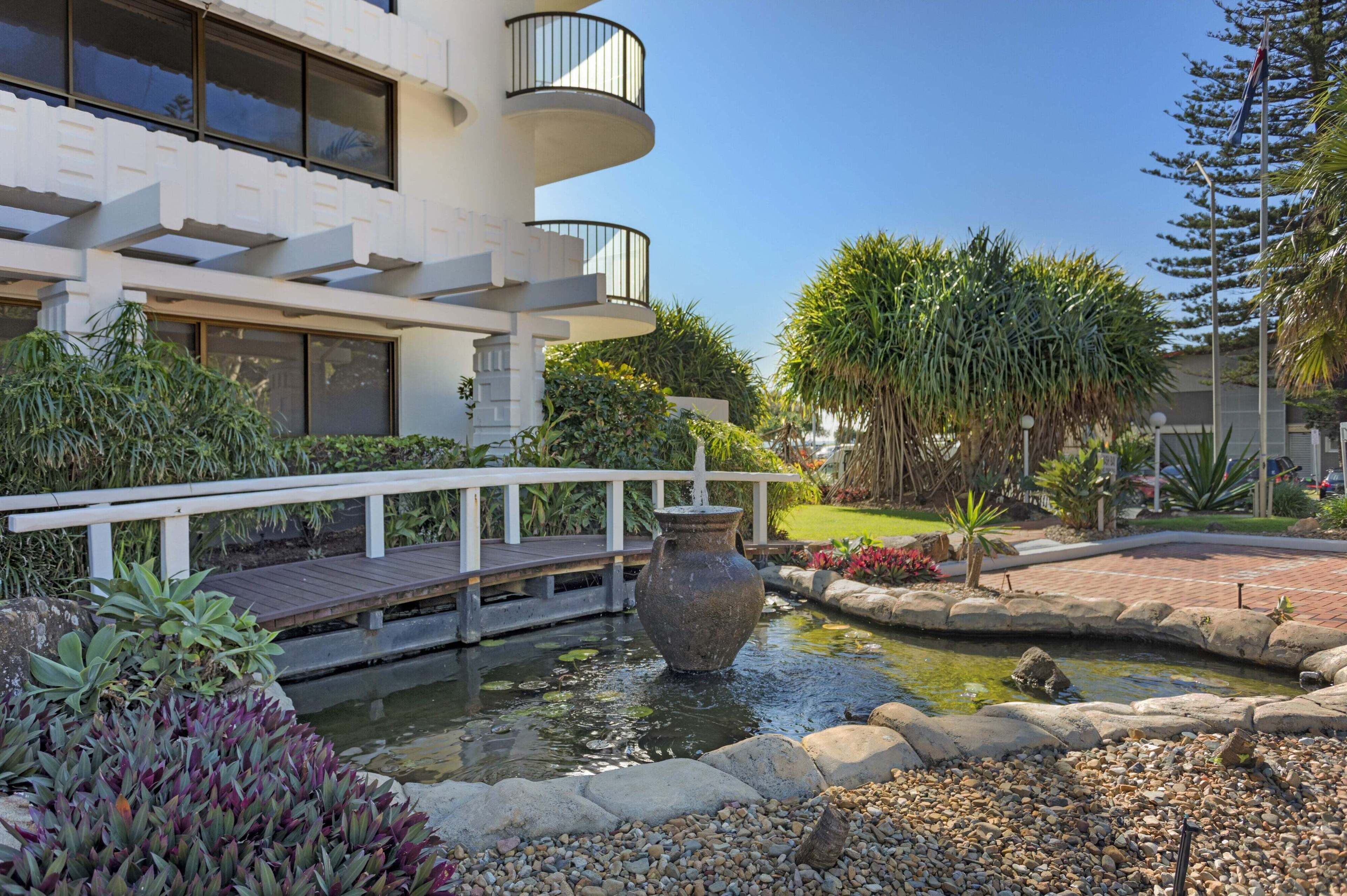 De Ville Apartments — image 28