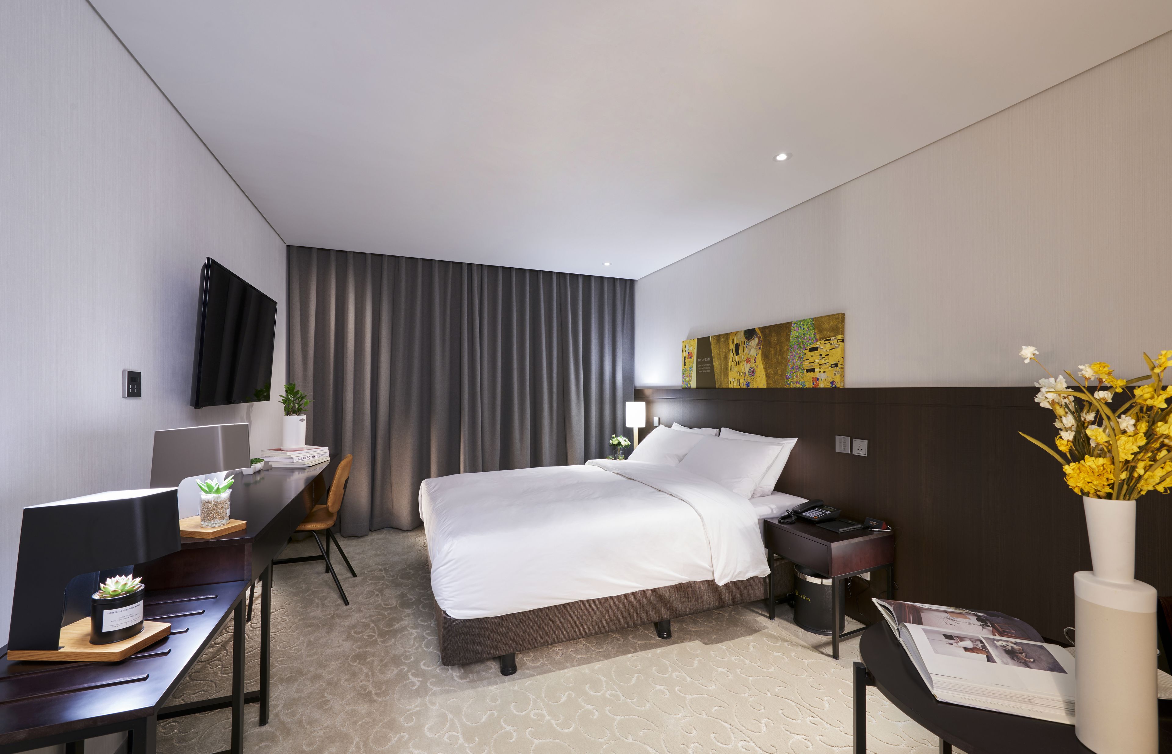 deluxe double room | in-room safe, desk, blackout curtains, soundproofing