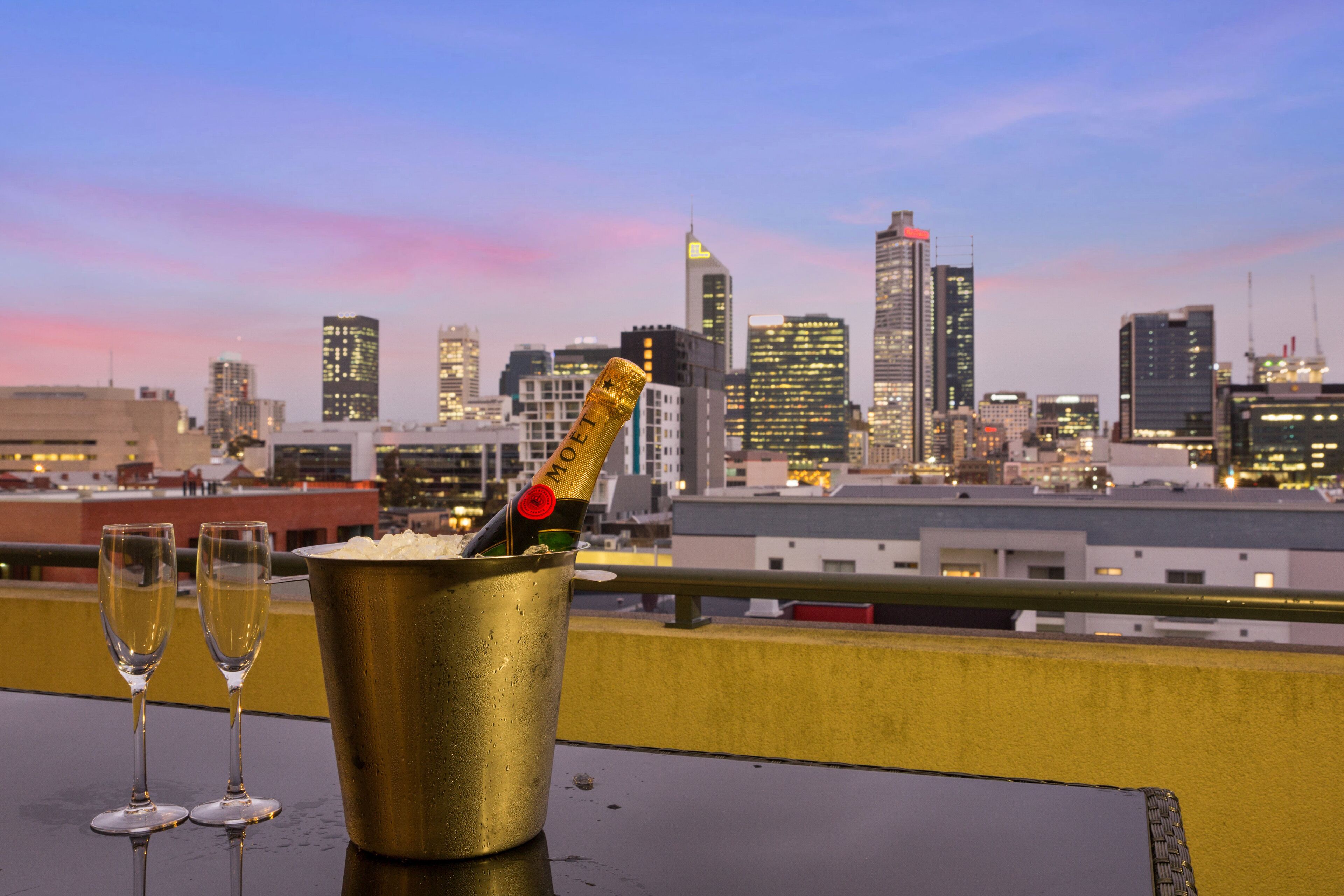 THE EXECUTIVE PENTHOUSE