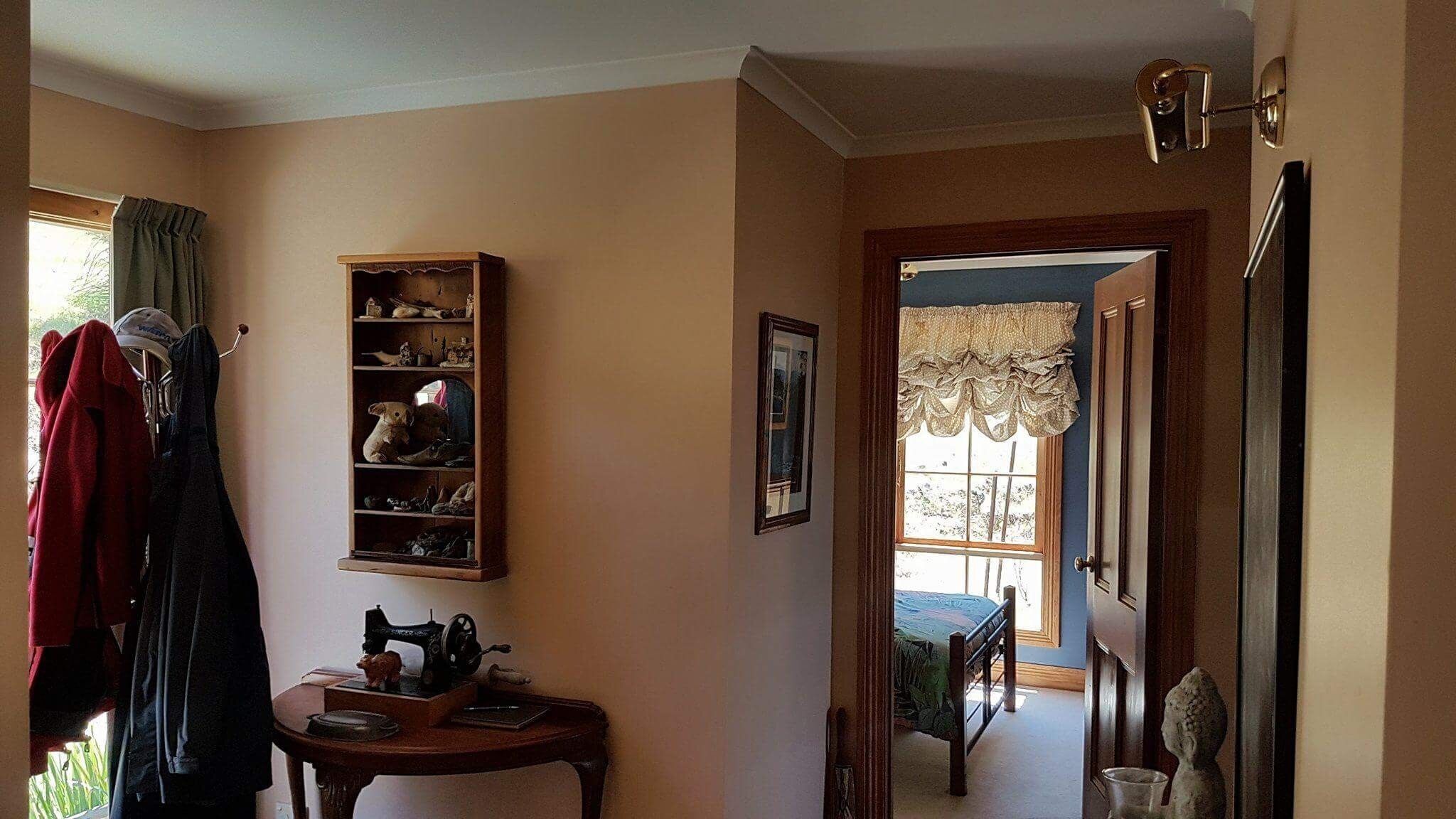 Fantastic getaway for family or friends with spectacular views. — image 7