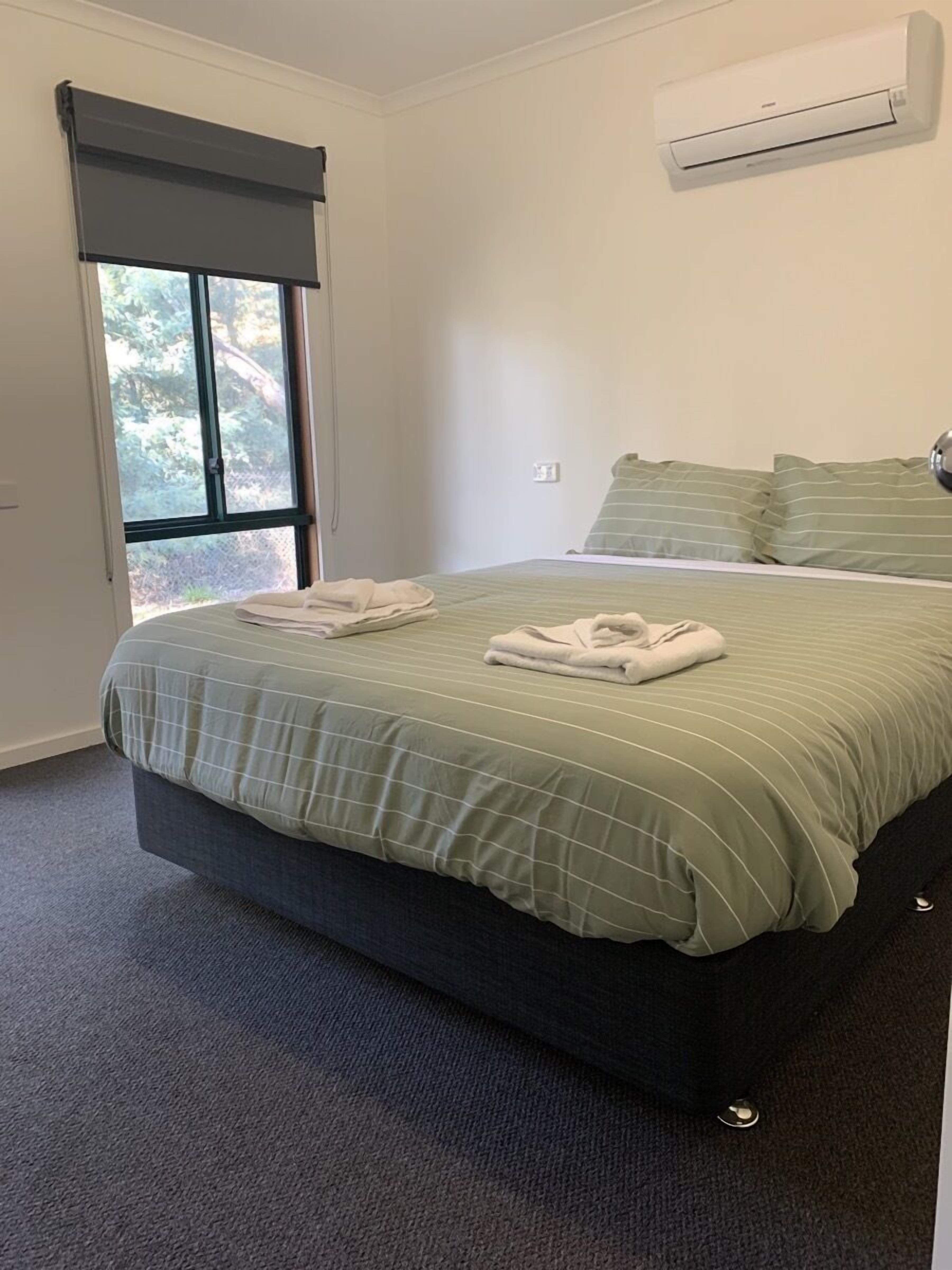 Luxury-Ferienhütte, 3 Schlafzimmer, Flussblick