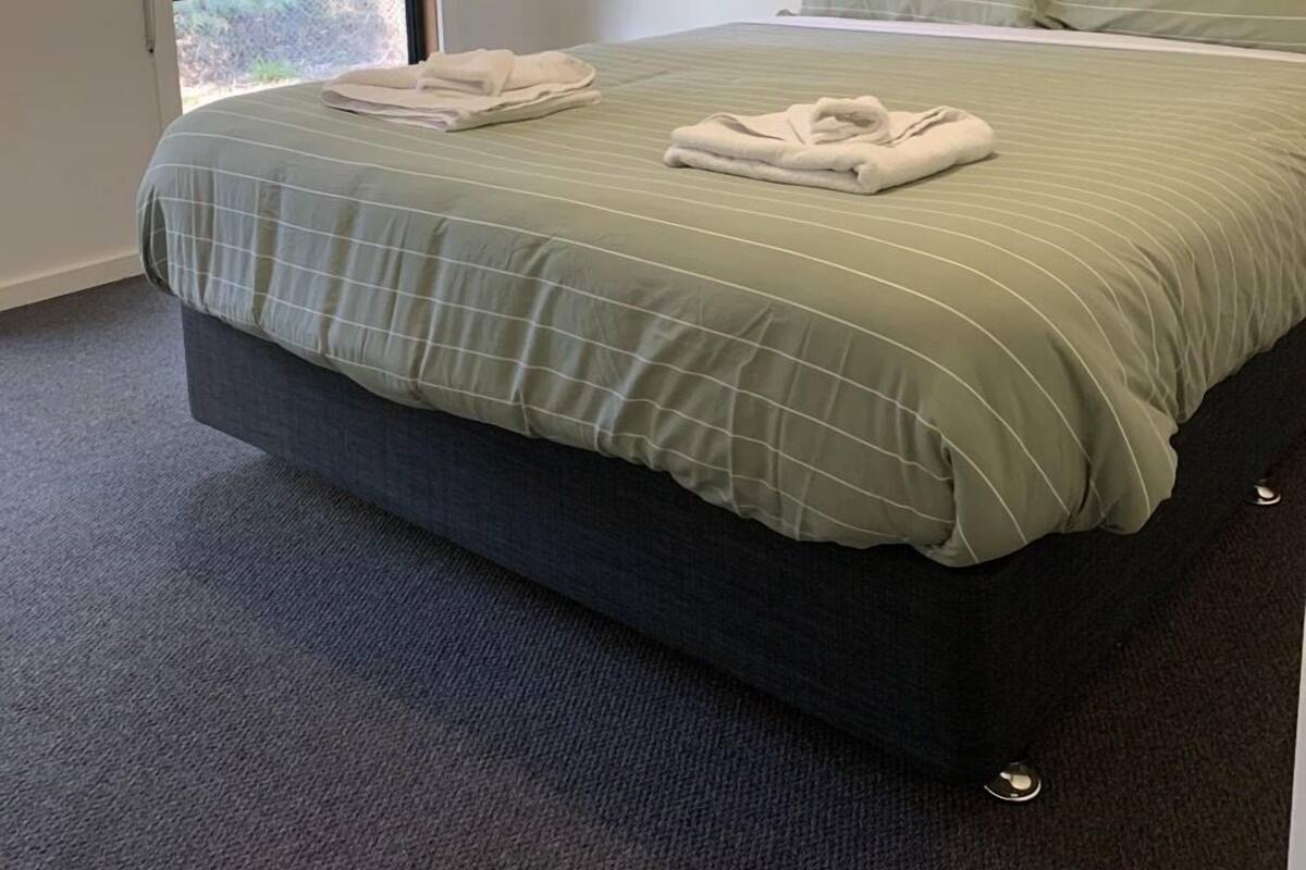 Luxury-Ferienhütte, 3 Schlafzimmer, Flussblick