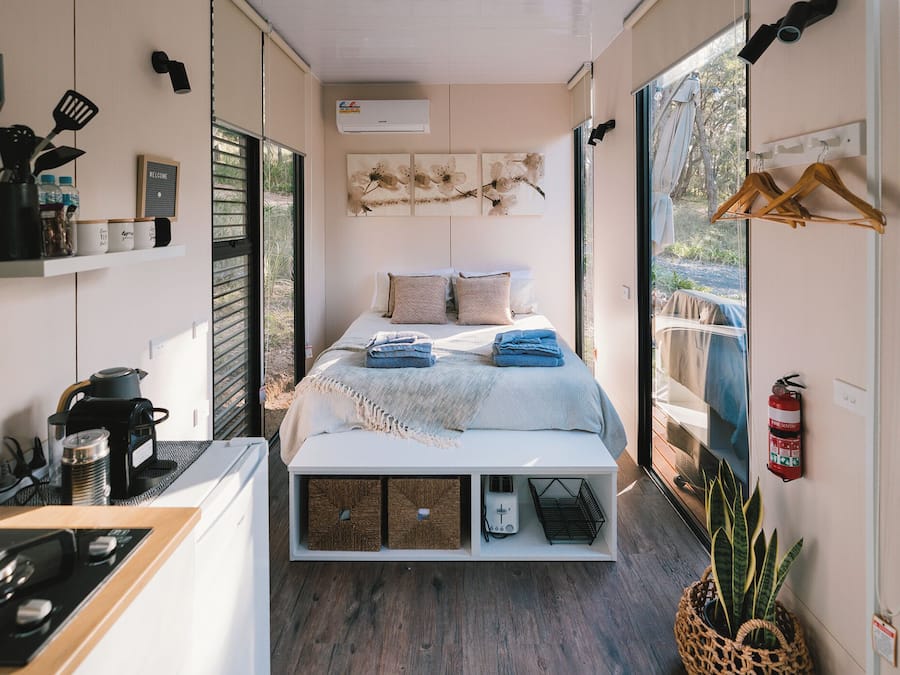 Cabana | Planxa i posts de planxar, wifi gratuïta i roba de llit