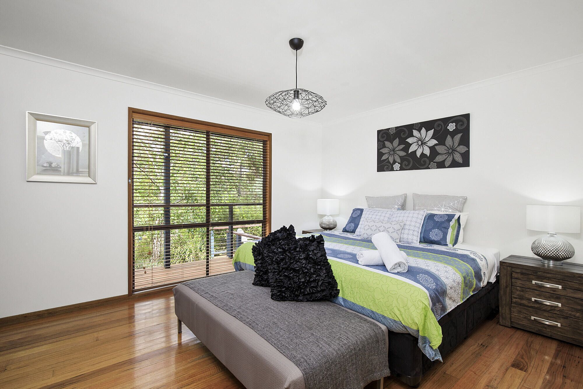 3 室のベッドルーム、デスク、アイロン / アイロン台、WiFi (無料)