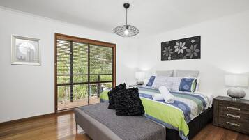 3 chambres, bureau, fer et planche Ă repasser, Wi-Fi gratuit