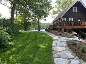 Property grounds - Direct waterfront Lake House, stunning views Sleeps 8 on a private PENINSULA! (Sturbridge)