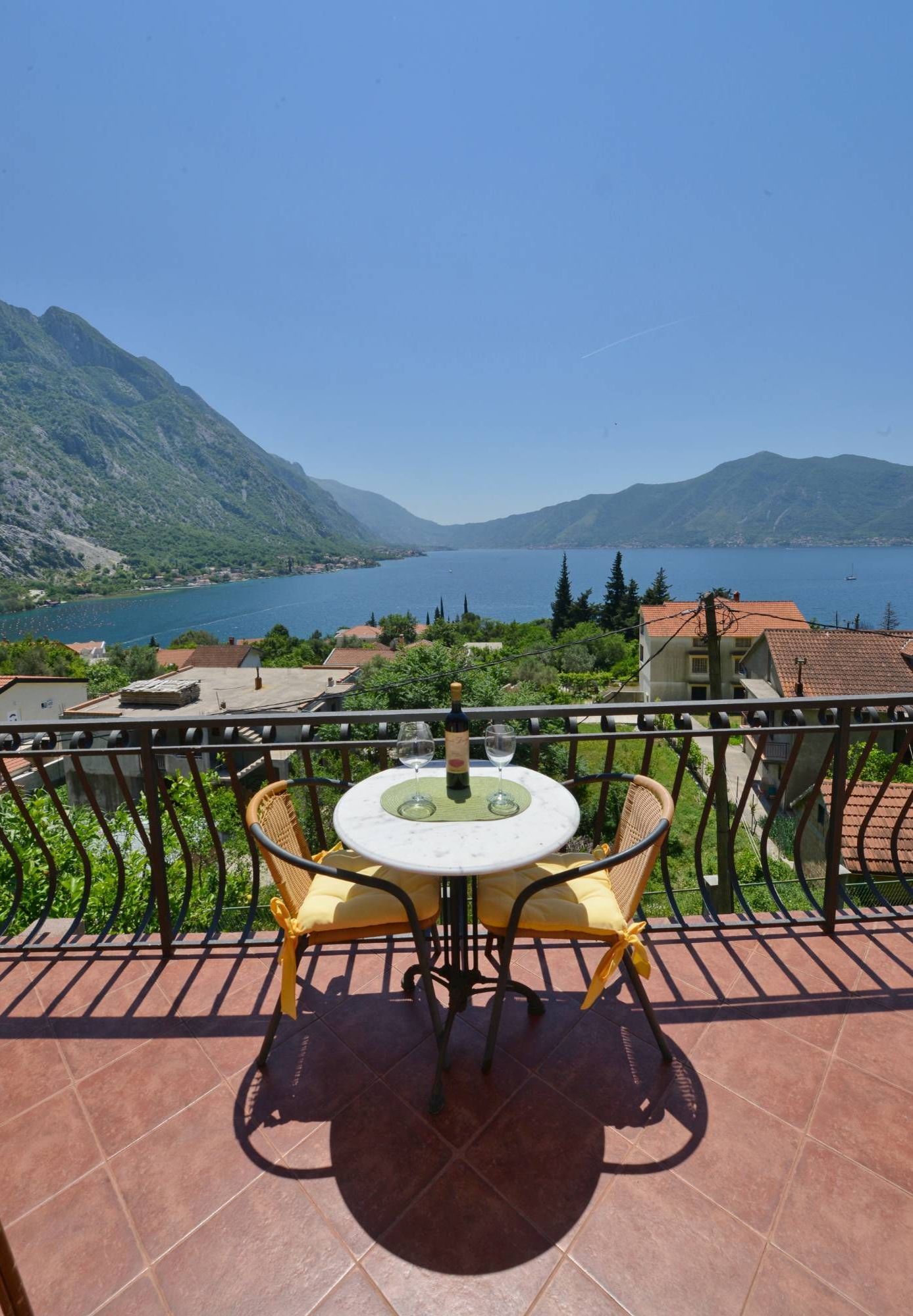 Comfort Apartment, 2 Bedrooms, Sea View | Terrace/patio