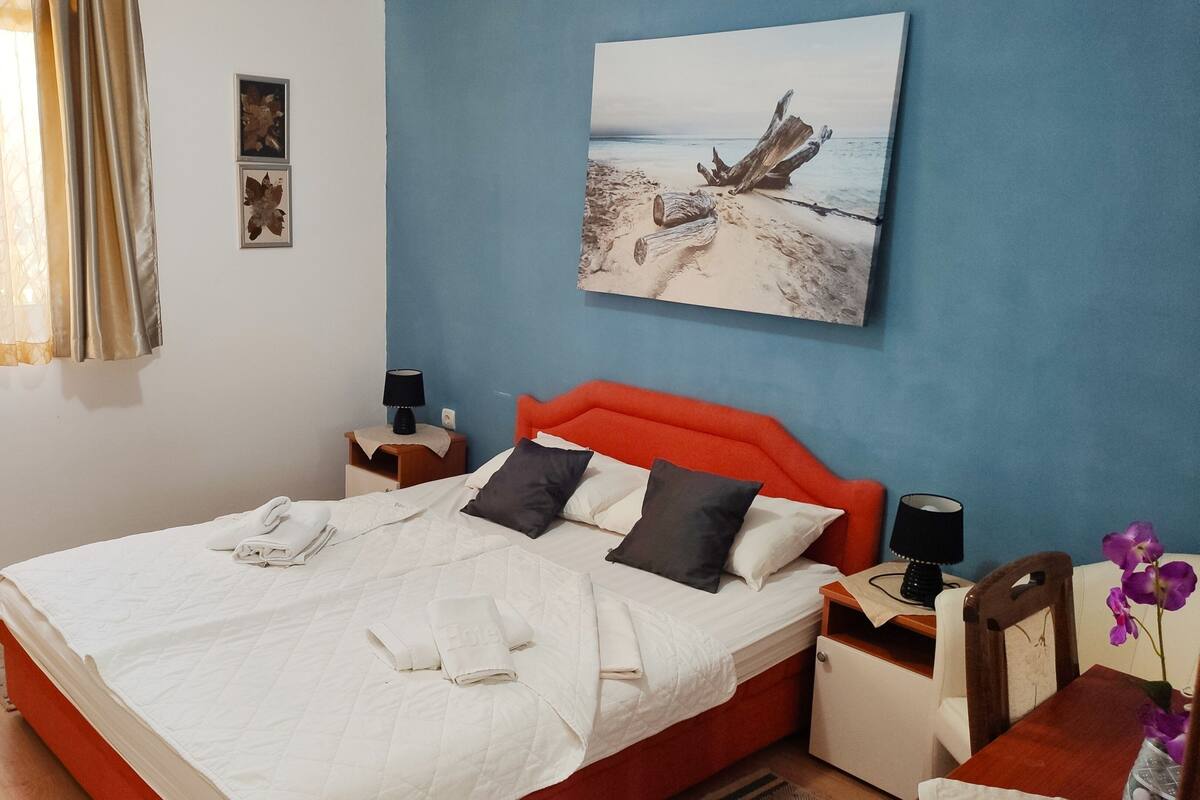 Comfort appartement, 1 slaapkamer, uitzicht op tuin, aan het zwembad | 1 slaapkamer, individueel gedecoreerd, individueel gemeubileerd