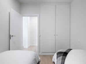 3 Schlafzimmer, Zimmersafe, Bügeleisen/Bügelbrett, kostenloses WLAN