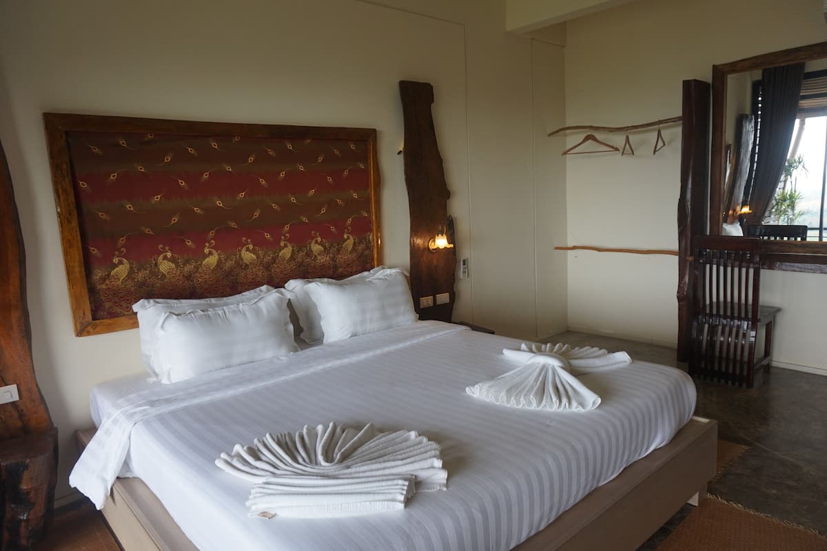 Deluxe Double Room | Minibar, escritorio, cortinas opacas y camas supletorias
