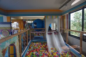 Children’s play area – indoor - The Adventure Mountain Club (Takua Thung)