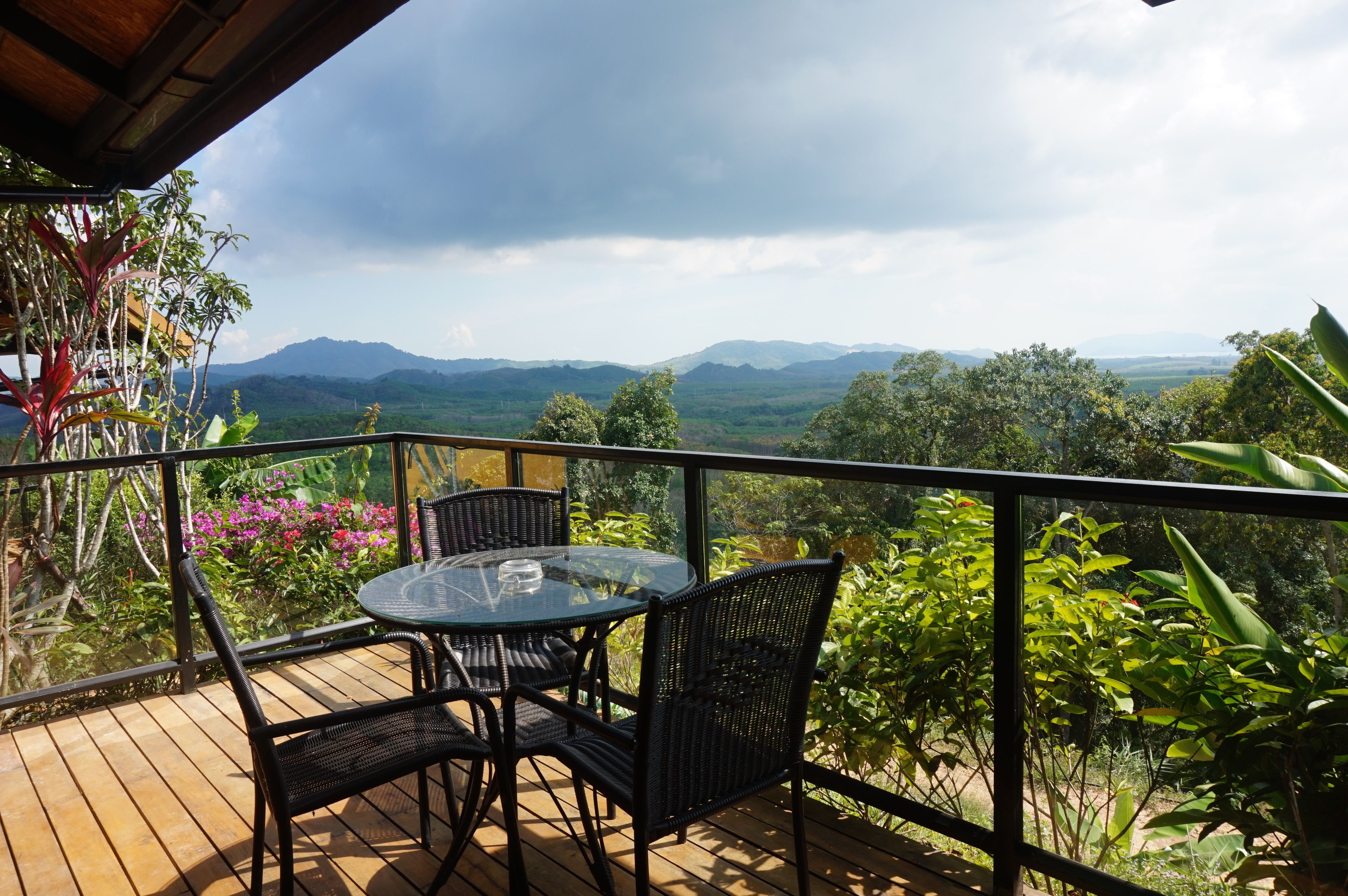 Standard Villa | Balcon