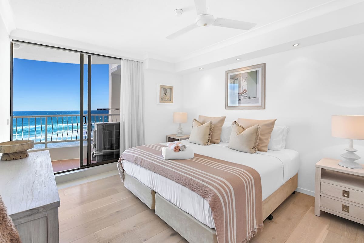 2 Bedroom Beach Front Ocean View Deluxe