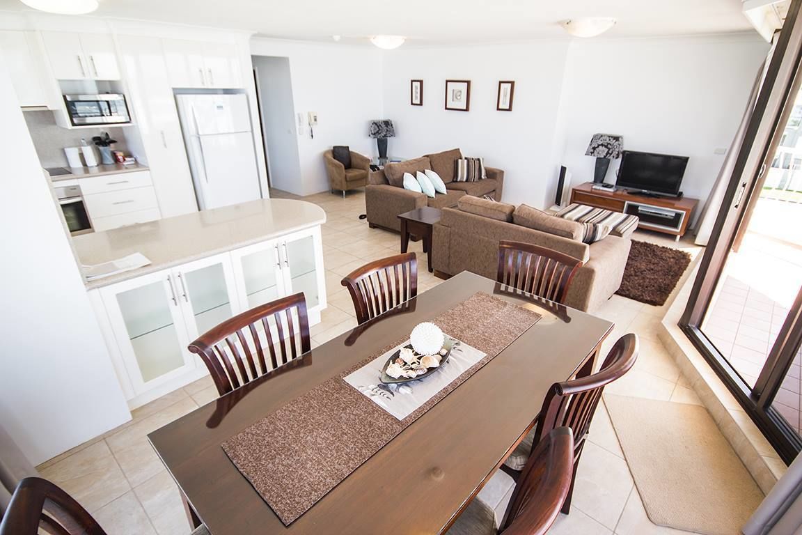 Albatross North Apartments — image 28