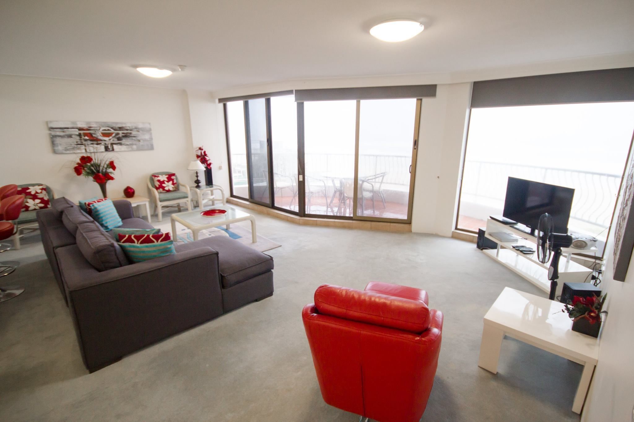 Albatross North Apartments — image 6