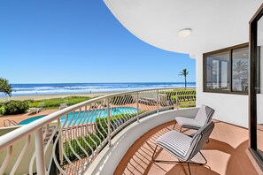 2 Bedroom Beach Front, Ocean View Apartment | Terrace/patio - Albatross North Apartments (Mermaid Beach)