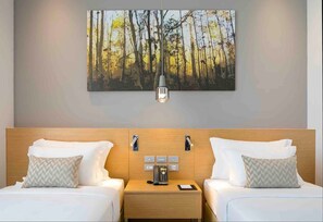 Minibar, in-room safe, desk, blackout curtains