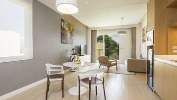 Télévision à écran plat de 32 pouces avec chaßnes par cùble, télévision