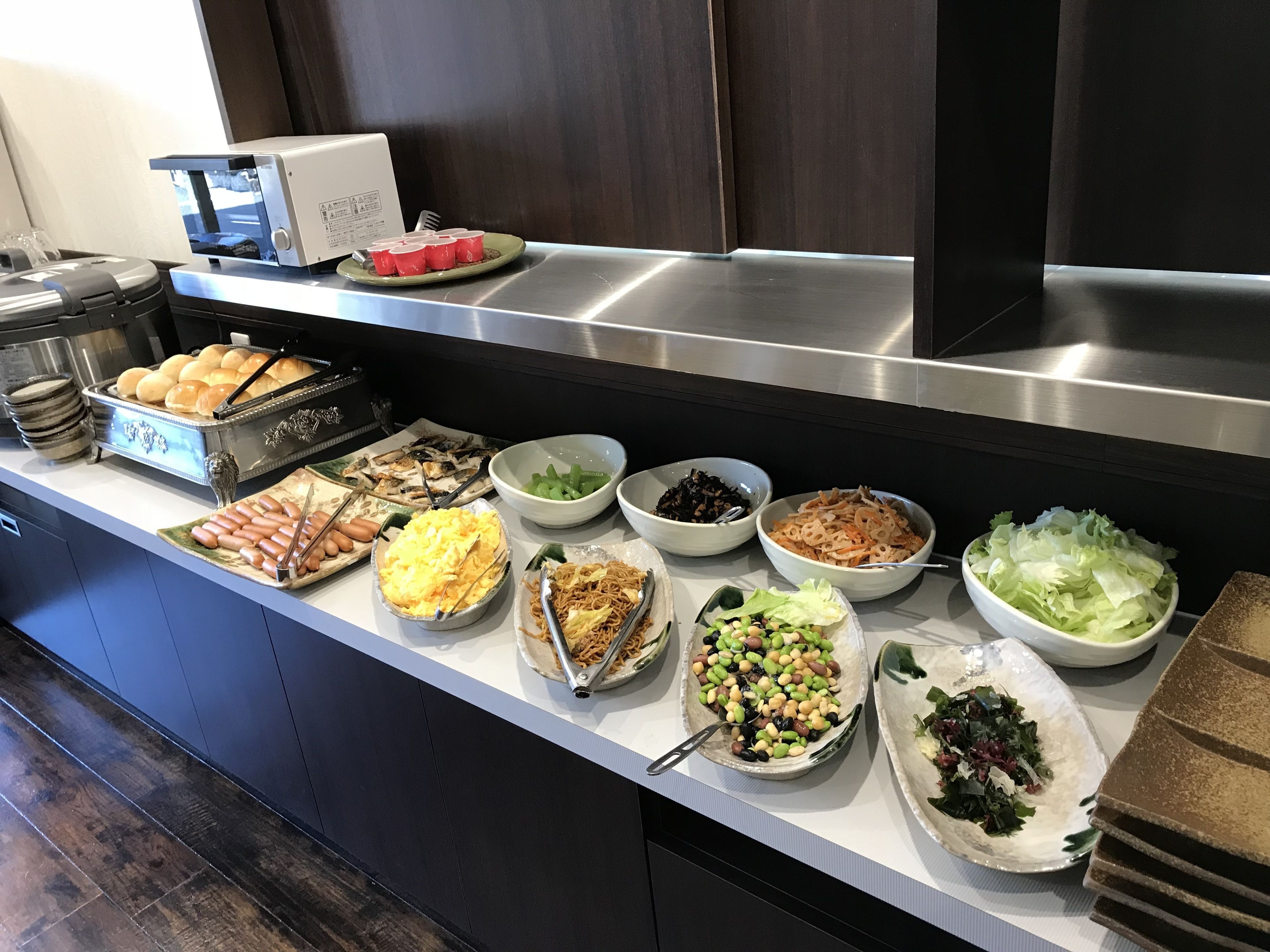 Thức ăn và đồ uống