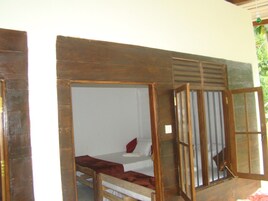 Caja de seguridad en la habitación