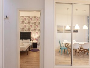 3 Schlafzimmer, Bügeleisen/Bügelbrett, Internetzugang, Bettwäsche