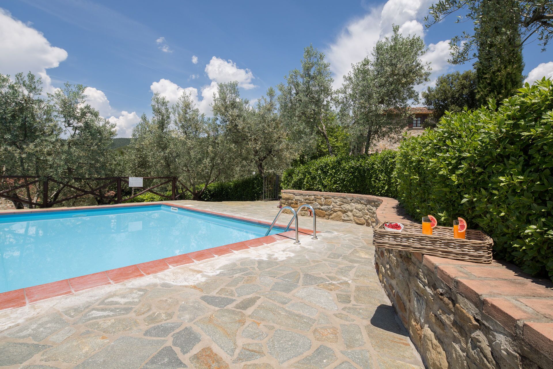 Propiedad, Piscina, Bienes Raíces, Casa, Inmuebles, Edificio, Vacaciones, Casa, Barrio Residencial, Villa