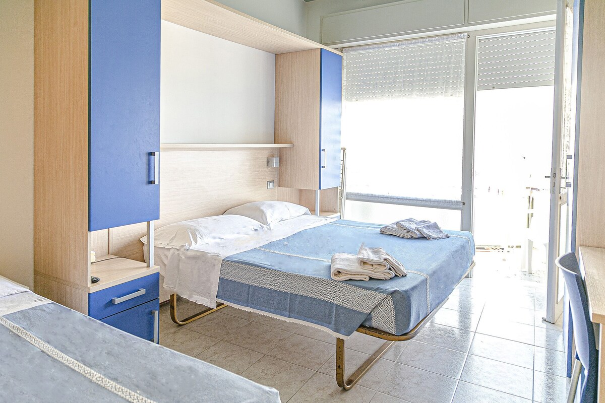 In-room safe, desk, free WiFi, bed sheets