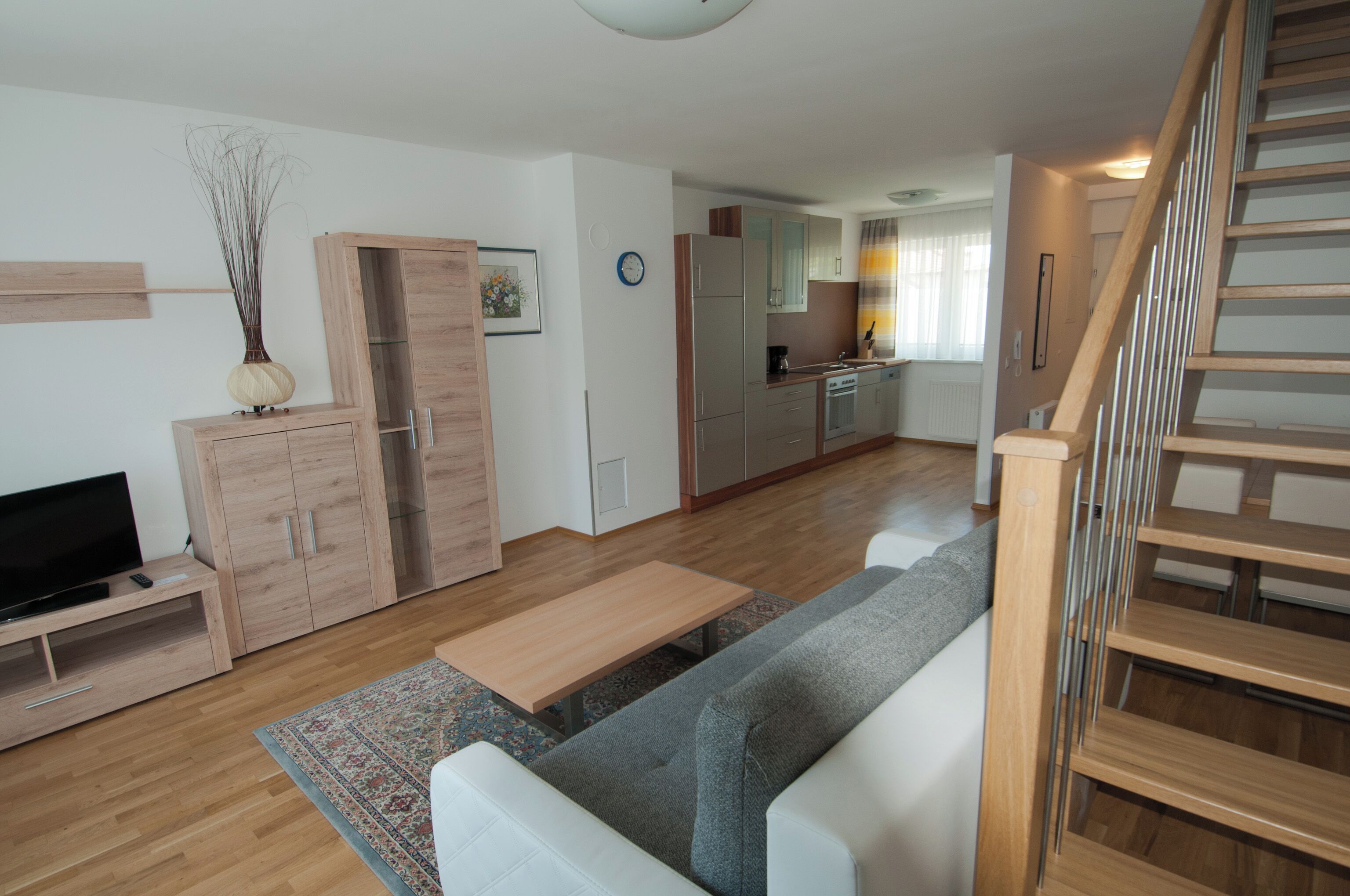 Apartment, 2 Bedrooms | Living area