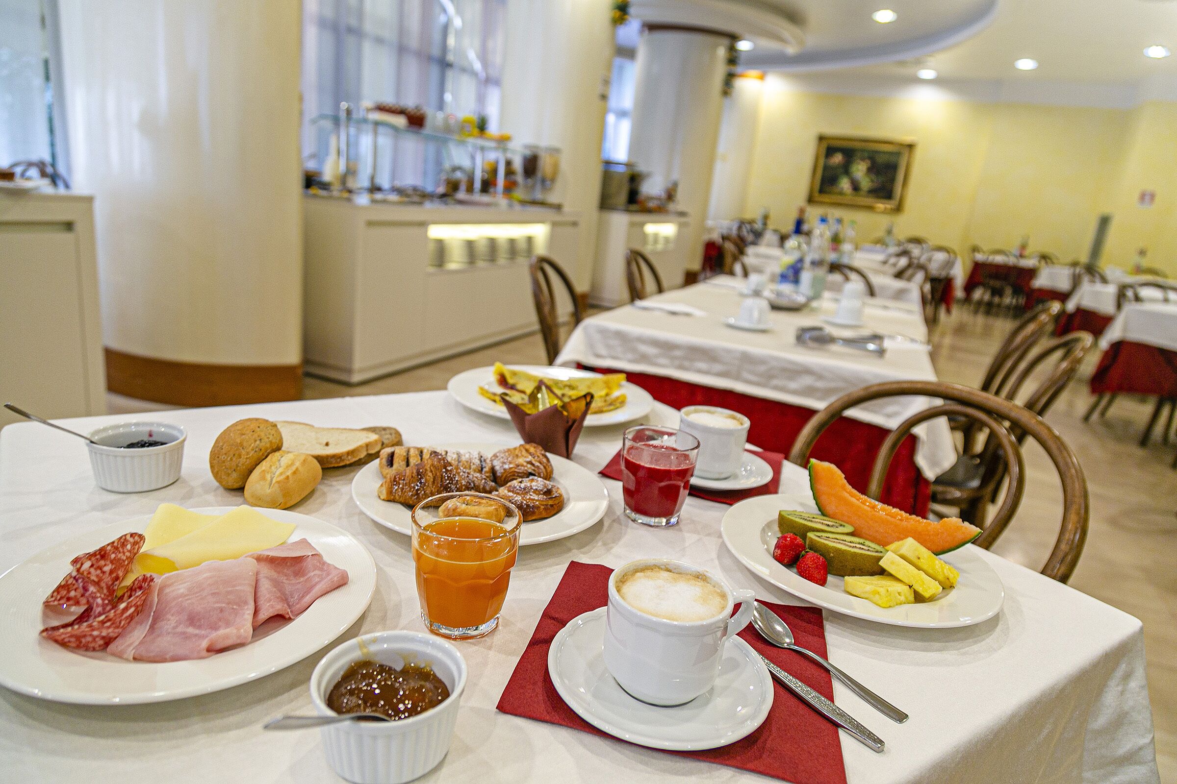 Desayuno buffet incluido todos los días 