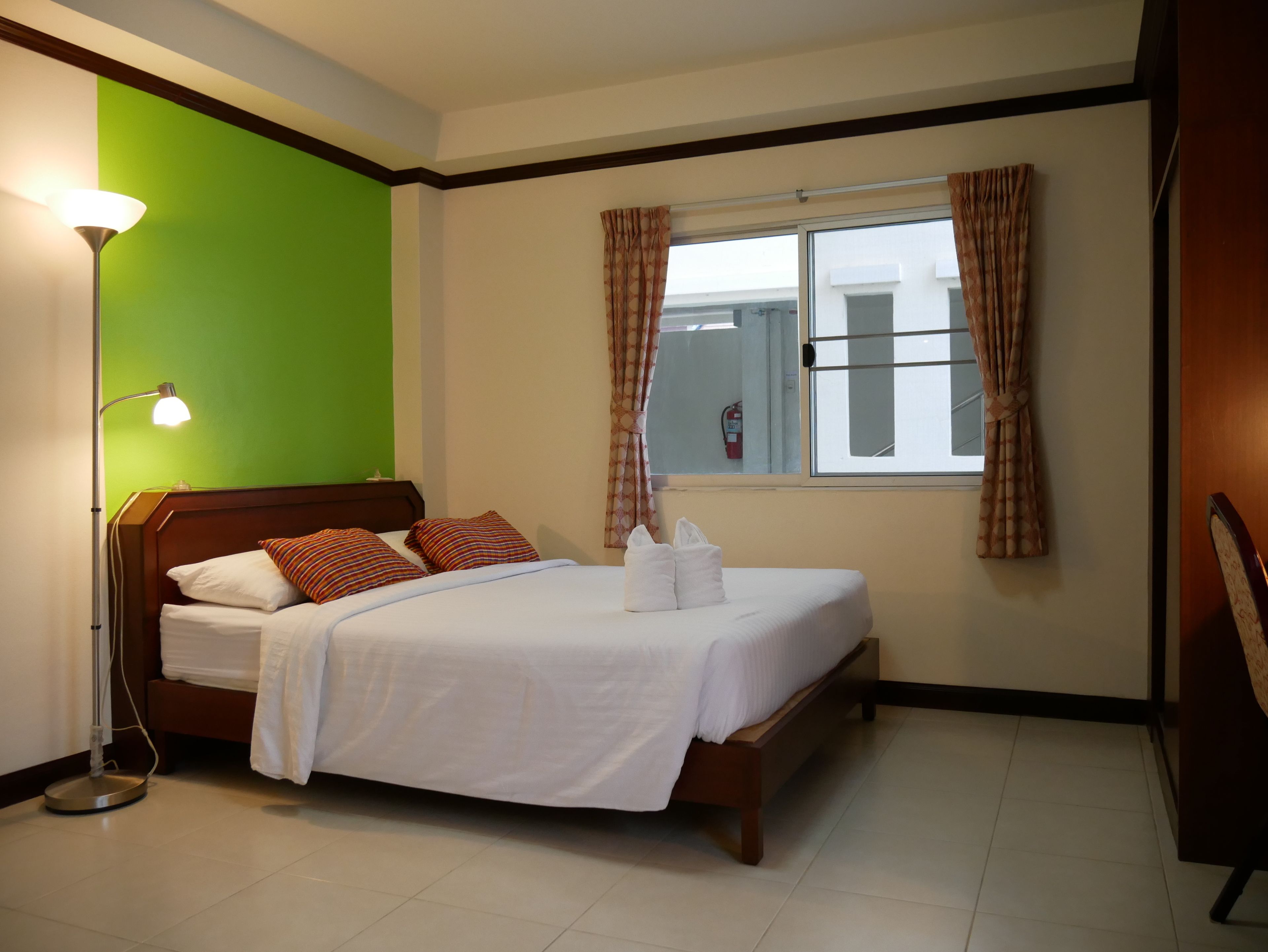 family triple room  | free wifi