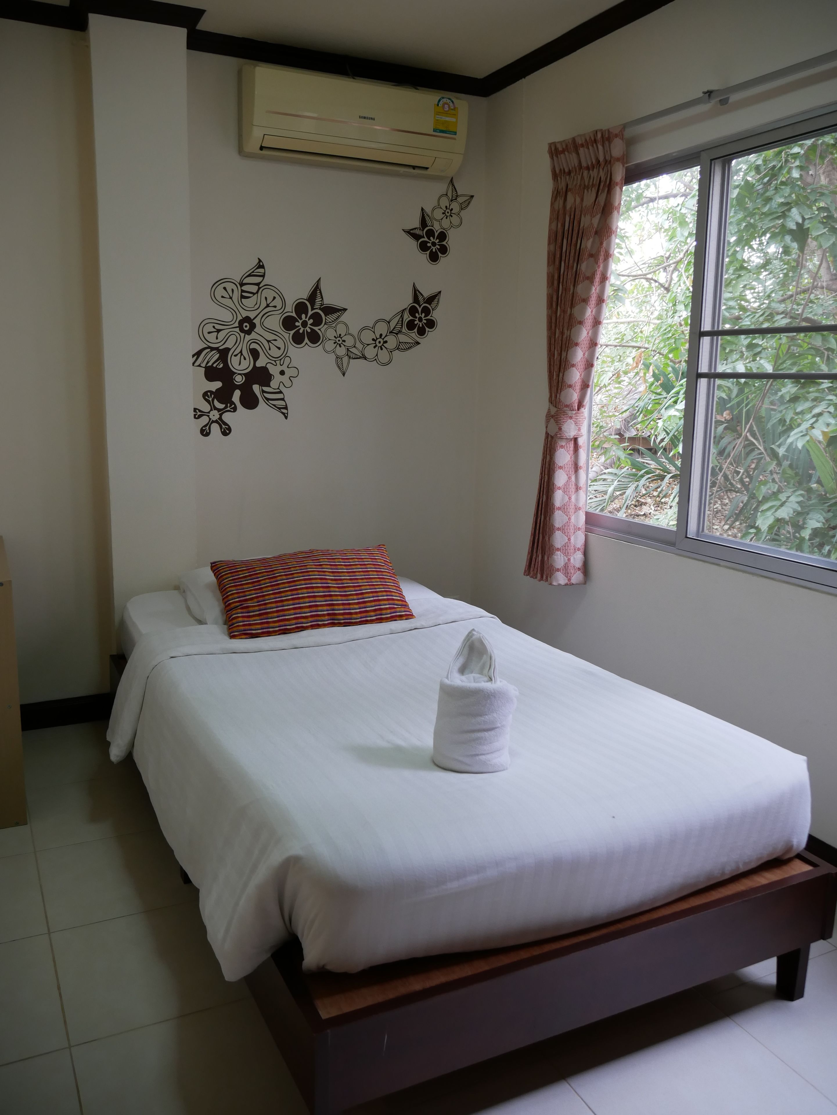 family triple room  | free wifi