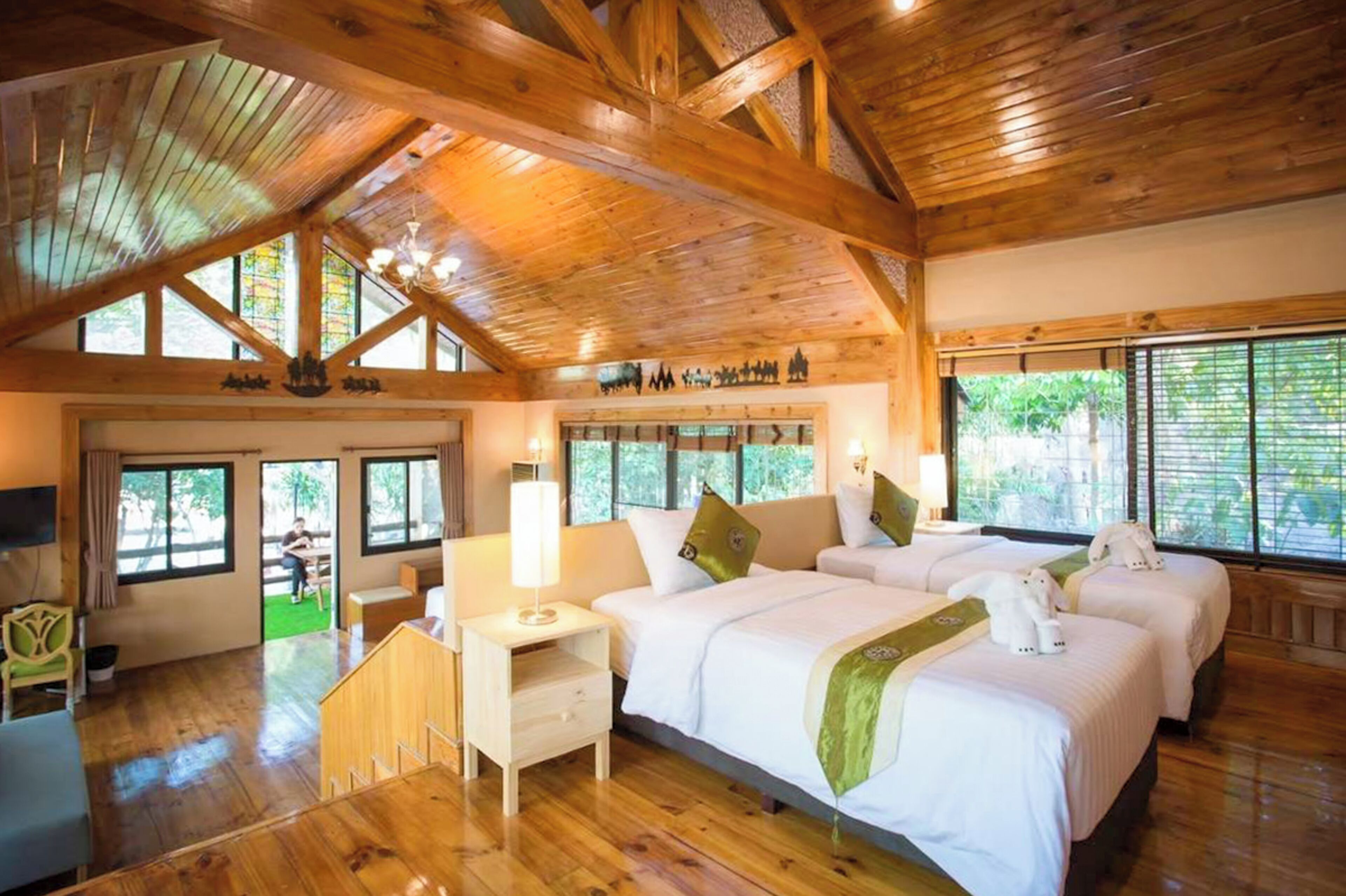 华丽小屋 | 办公桌、遮光窗帘、免费 WiFi、床单