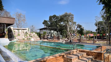 Alberca al aire libre