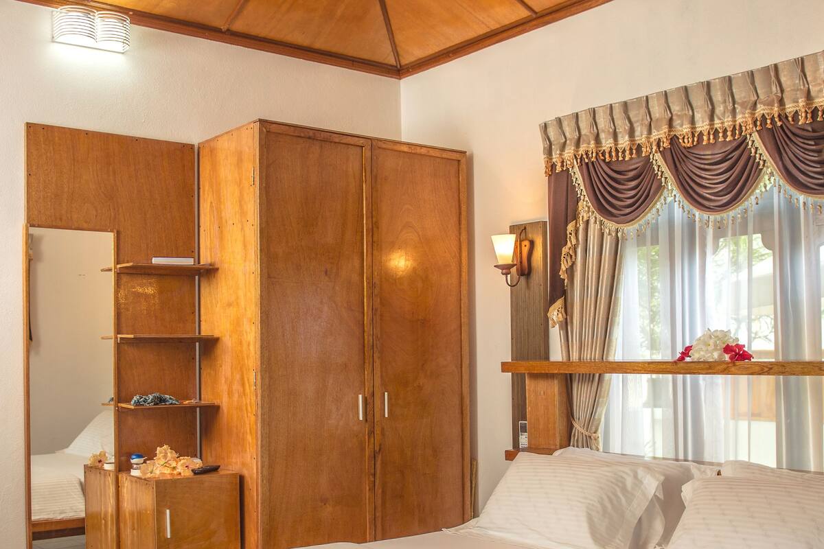 Phòng đôi hoặc 2 giường đơn cơ bản | Minibar, két bảo mật tại phòng