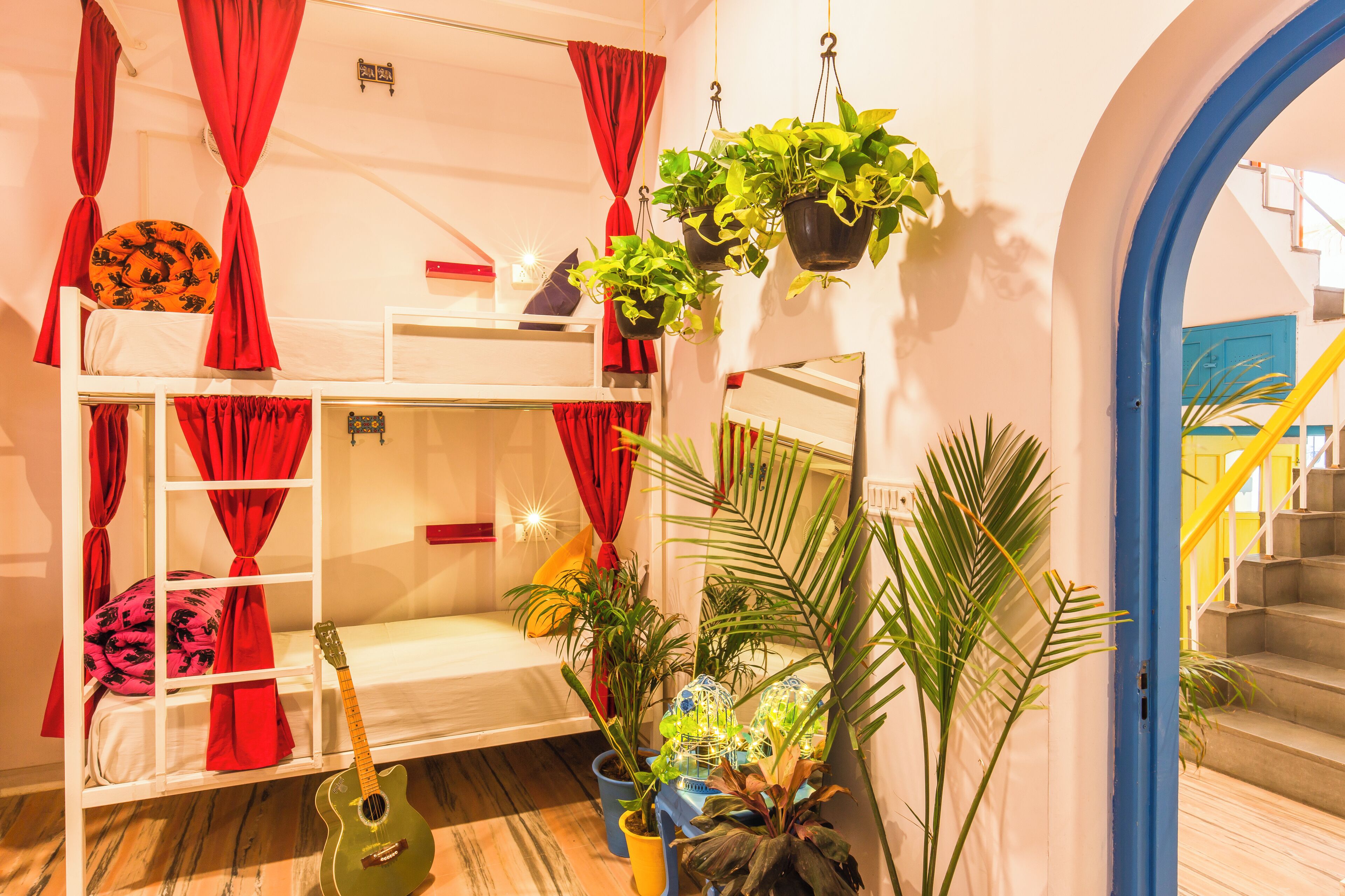 In-room safe, soundproofing, free WiFi, bed sheets