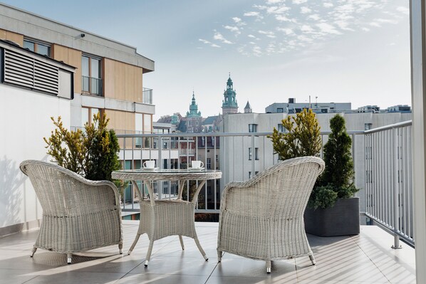 Chambre Double Supérieure, 1 très grand lit | Vue depuis le balcon