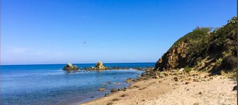 Seven Emirs Bay