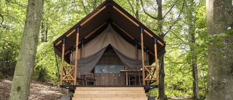 Tent (Glampingtält i Bokskogen) | Iron/ironing board (on request), cribs (surcharge), bed sheets