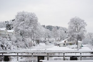 Front of property - Anfasteröd Gårdsvik (Ljungskile)