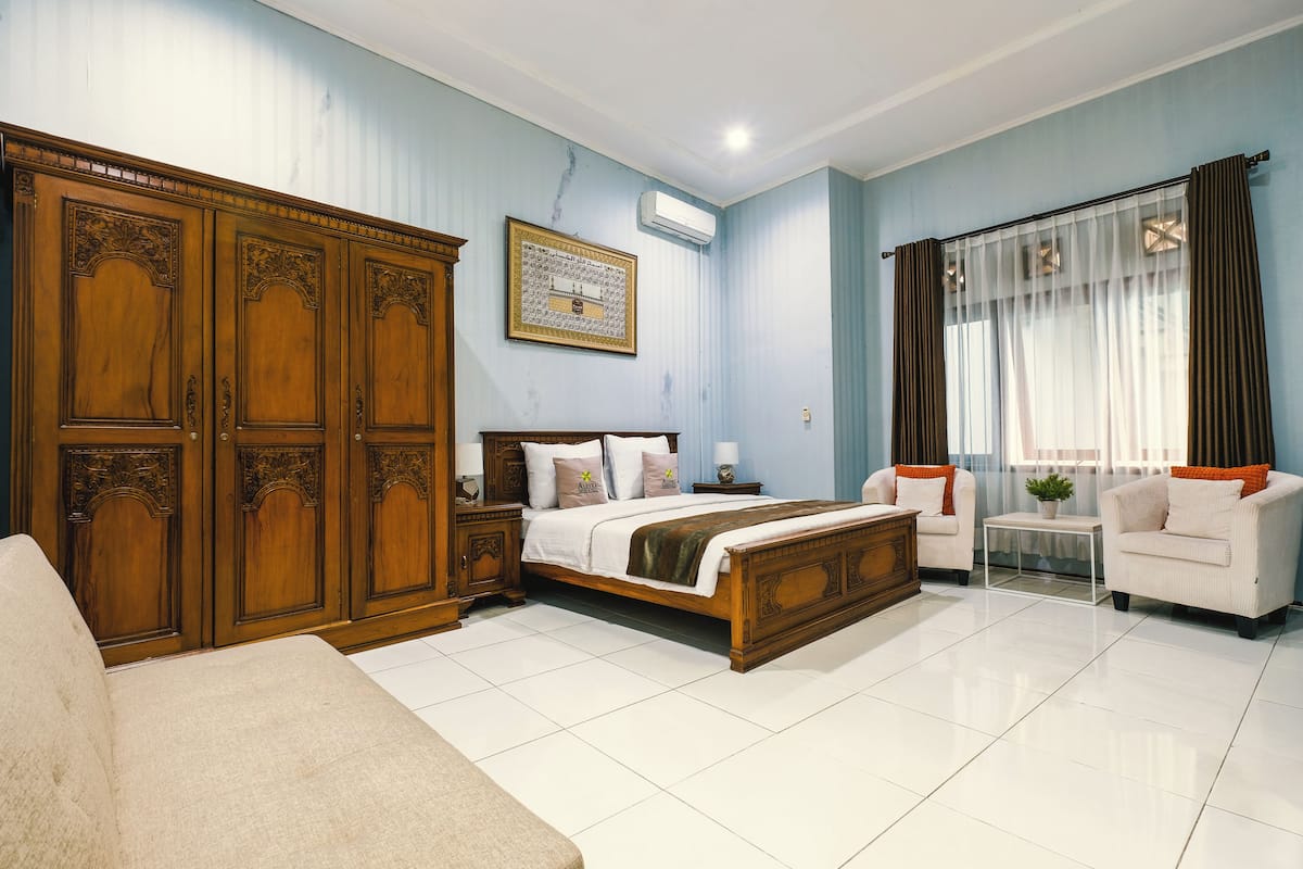 Suite Double | Desk, soundproofing, free WiFi, bed sheets