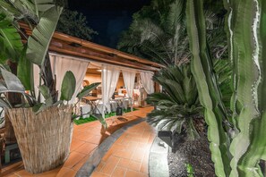 Interior - Villa Mariella Pittorino B&B (Leni)