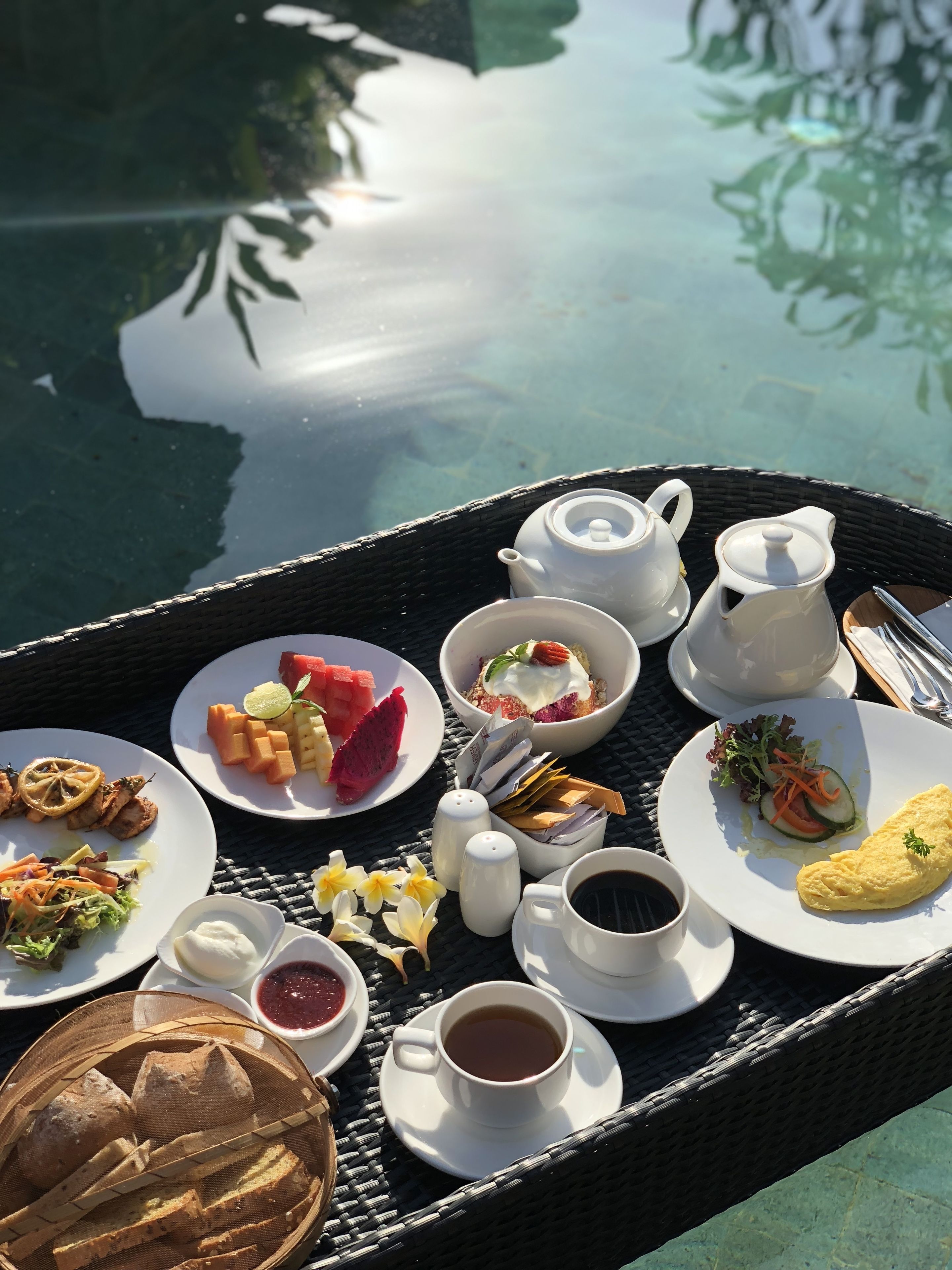 daily cooked-to-order breakfast (idr 302500 per person)