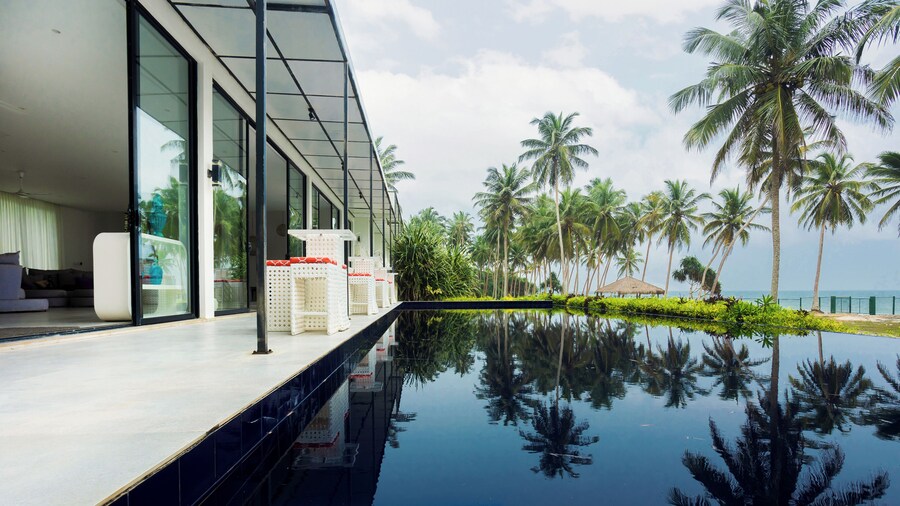 Green Turtle Villa by The Serendipity Collection