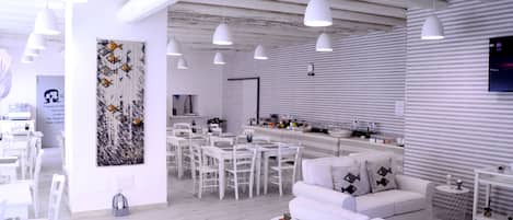 Petit déjeuner buffet compris tous les jours