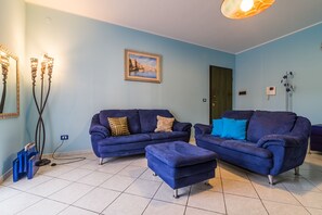 Appartement, 2 chambres | Salle de séjour